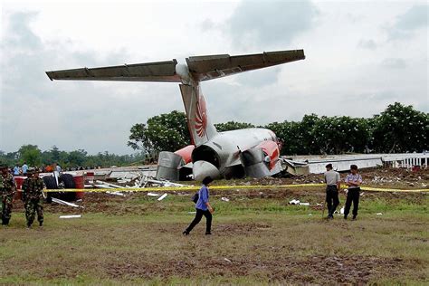 lion air crash 2004